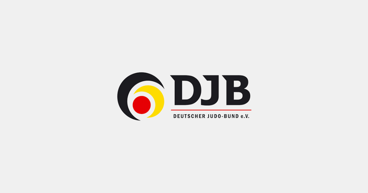 Das Logo vom DJB - Deutschen Judo-Bund e.V. bestehend aus einem runden Icon in Schwarz, Rot und Gelb und Text